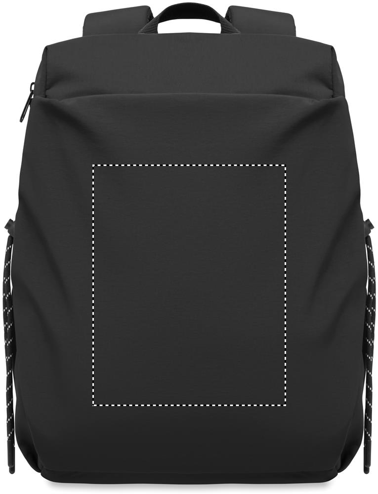 FRONT POCKET (max 160 x 180 mm)